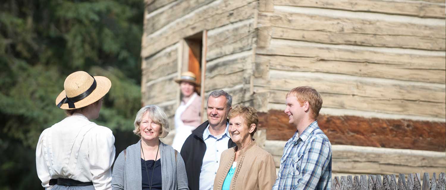 Visit Historic Dunvegan Provincial Park